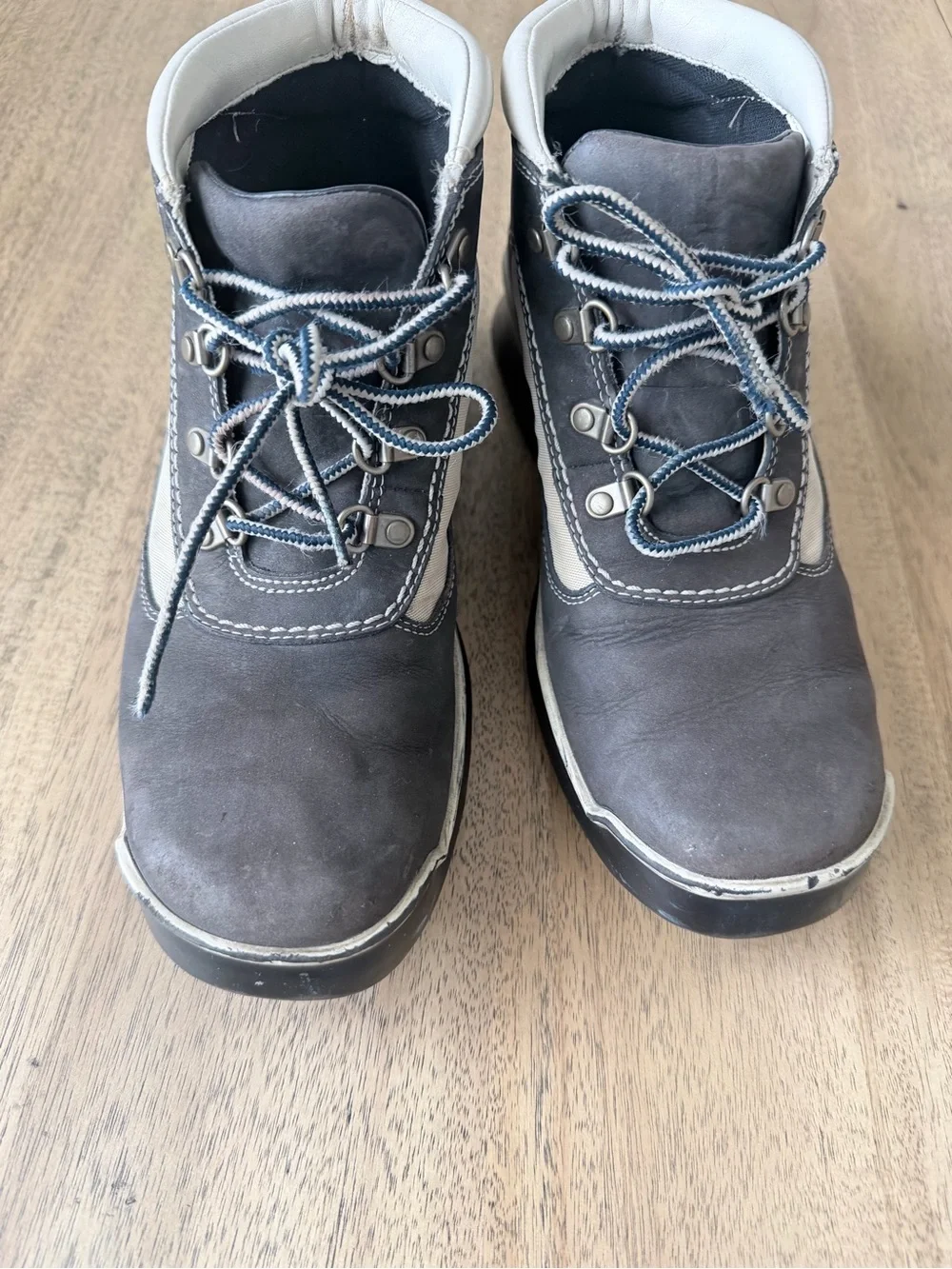 Timberland Lady Field Chukka Boots Women’s Size 8 Brown Cream Lace Up Suede